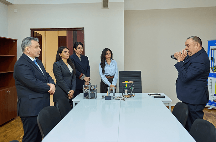 slider image slider image